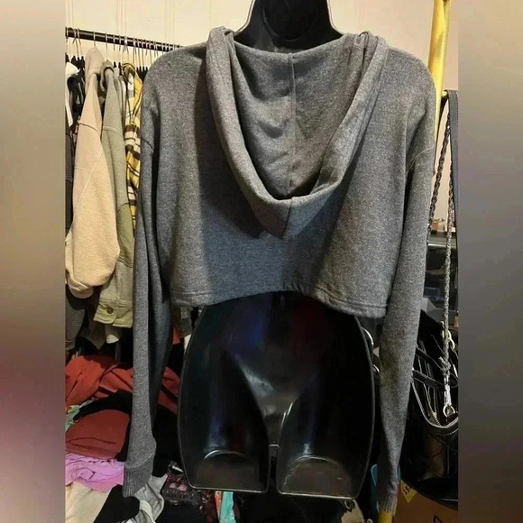 NWOT Urban Outfitters Out From Under Gray Crop Hoodie Medium - Picture 3 of 5